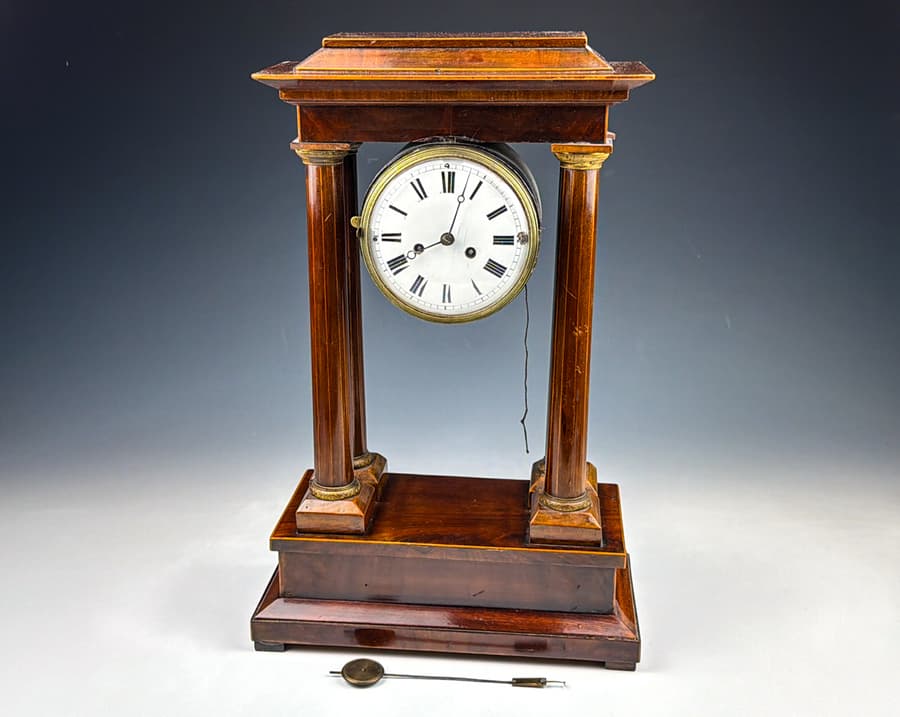 Biedermeier Portal Kommoden Uhr 